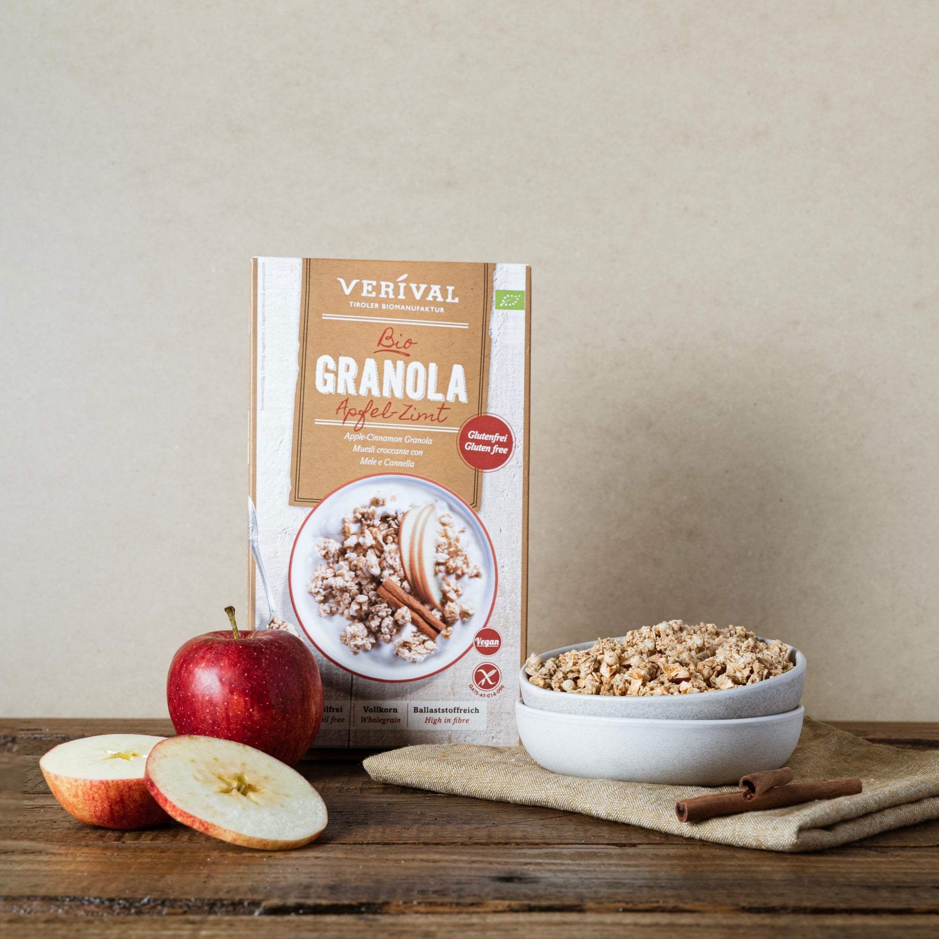 Verival Organic Apple Cinnamon Granola 325g